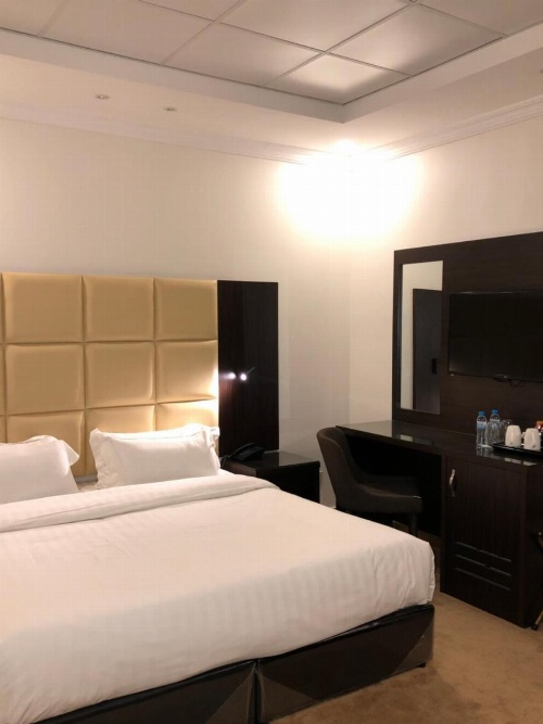 M Platinum Hotel image 9